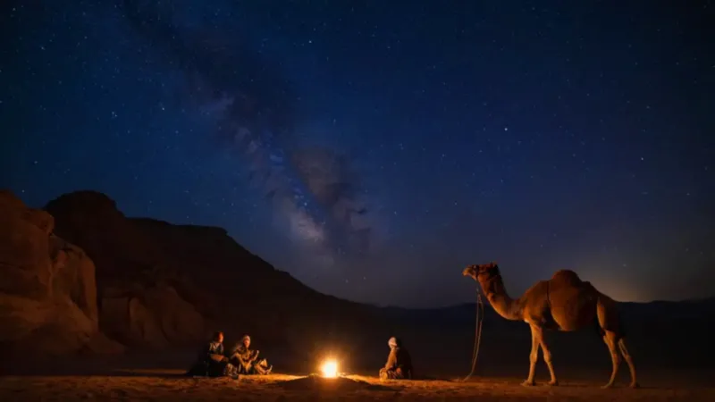Un nómada contempla la estrella del desierto
