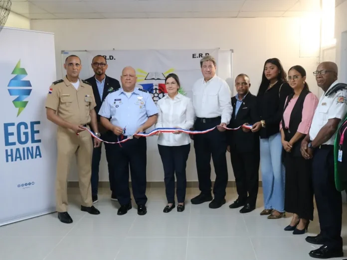 Remozamiento de la Escuela Vocacional en Yaguate