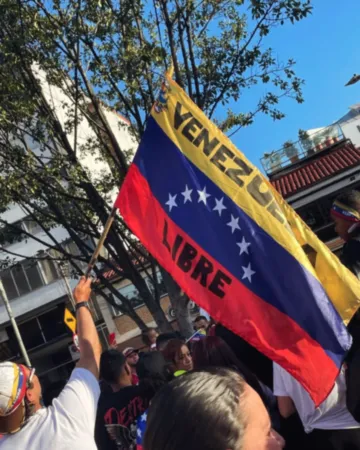 venezolanos en el mundo reaccionan tras captura de nicolas maduro