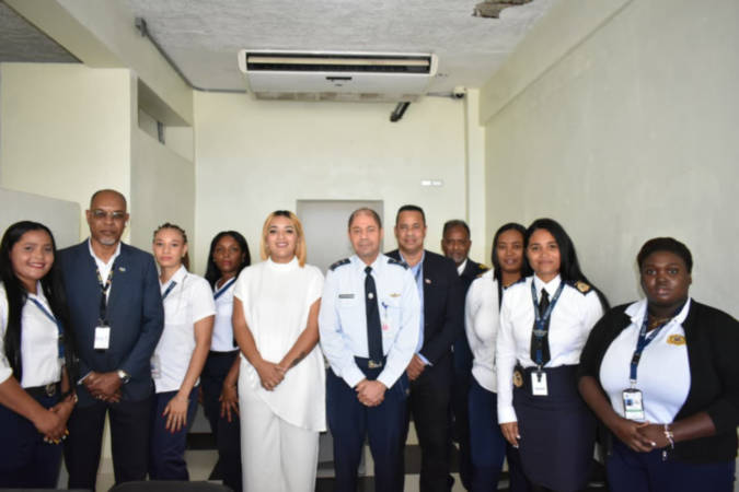 yesenia alexander de paulino asume cargo tras juramentacion oficial