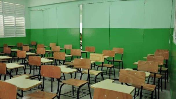 Deserción escolar en varones de secundaria RD