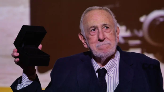Fallece el cineasta Adolfo Aristarain, 82 años.