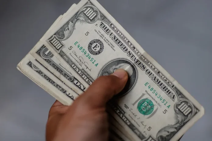 Dólar se cotiza a RD$59.86 hoy.