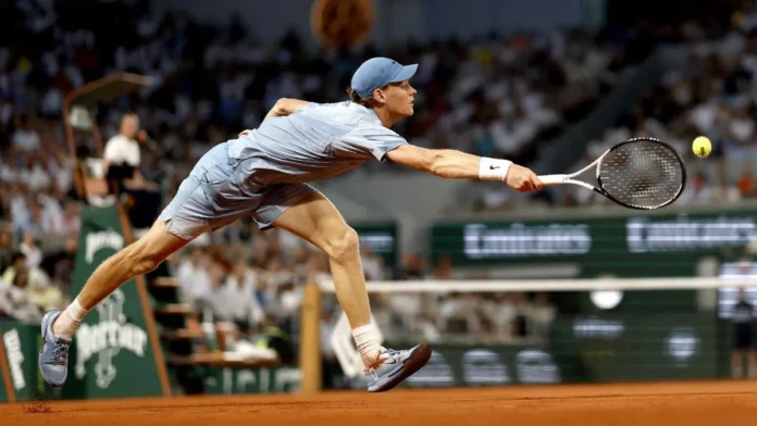 Sinner avanza en Roland Garros 2023.
