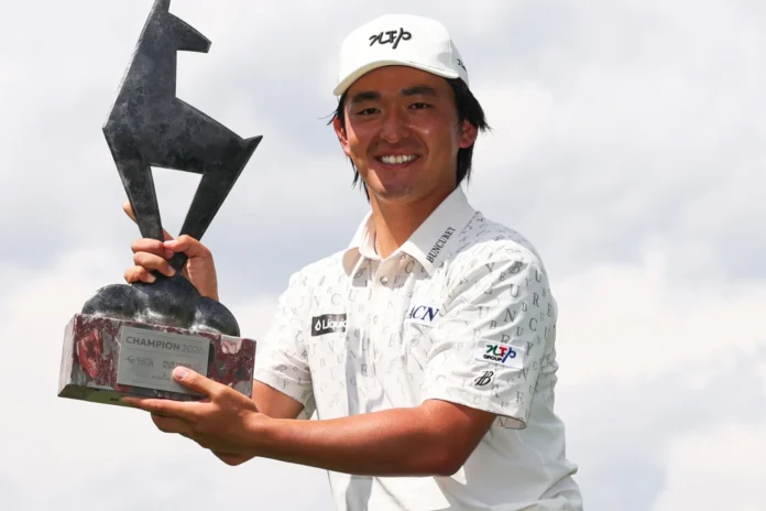 Kaneko celebra su primer título en Austria