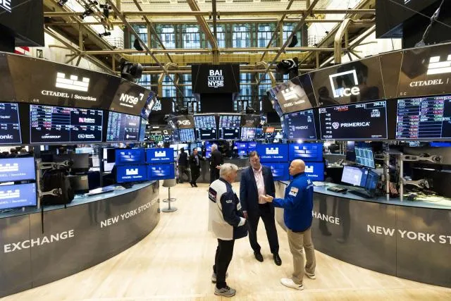 Wall Street cierra en rojo por petróleo.