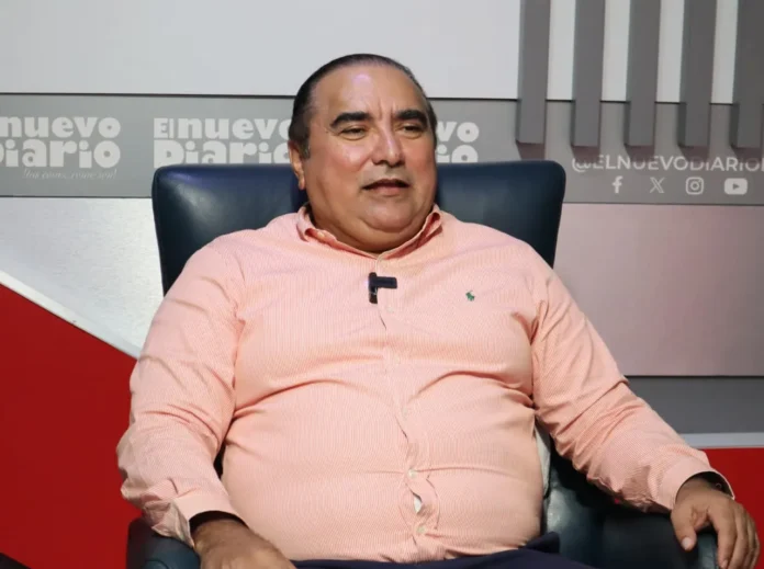 Víctor Pavón propone mejorar gestión de residuos.