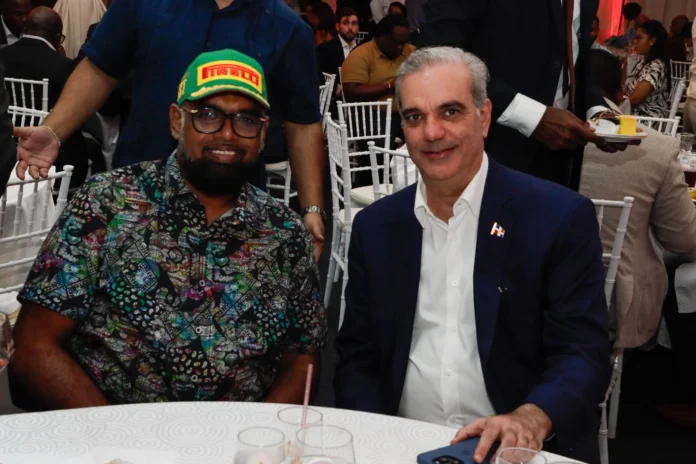 Abinader en visita oficial a Guyana