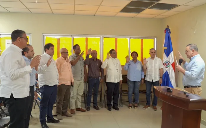 Juramentación de nueva comisión del Plan San Juan