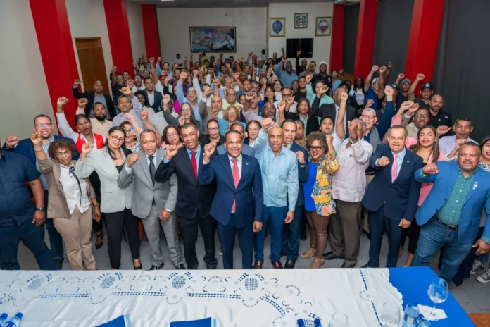 Apoyo a Radhamés Silverio para Rectoría UASD