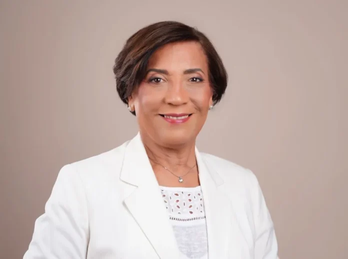 Alcaldesa denuncia tala de árboles en La Vega
