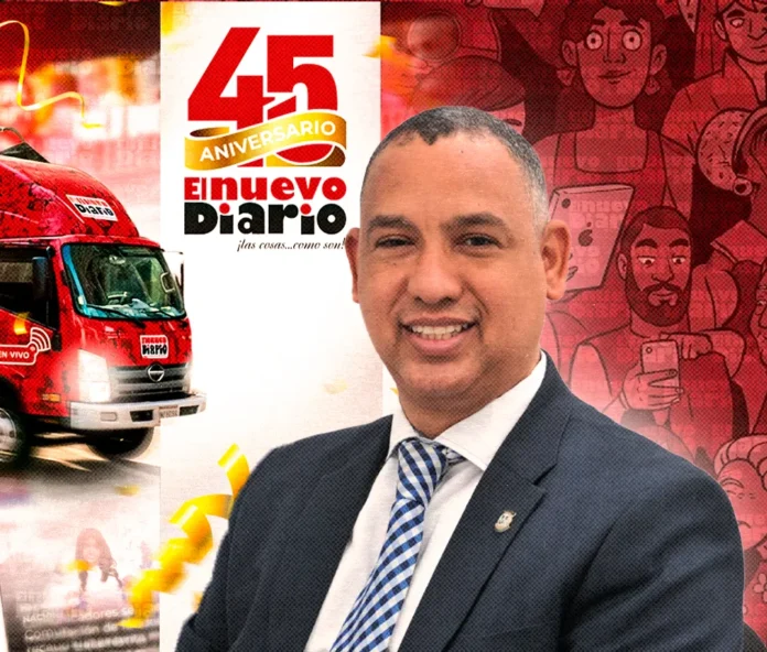 Alexis Jiménez celebra 45 años de El Nuevo Diario.