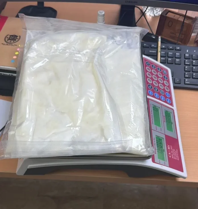 Mujer arrestada con cocaína en Punta Cana