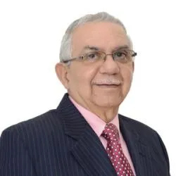 Mejora en cobertura del sistema de salud.