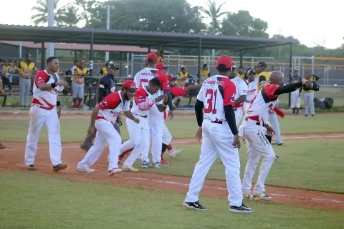 Atléticos de Puerto Plata en juegos de fogueo