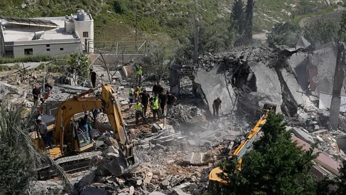 Bombardeos en Líbano dejan 13 muertos.