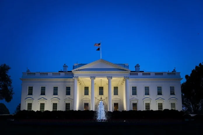 La Casa Blanca desmiente acuerdo con Irán.