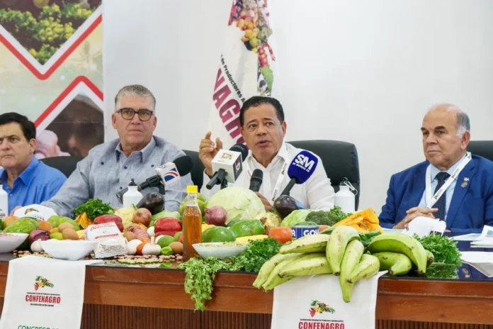 Confenagro pide atención a sector agropecuario.