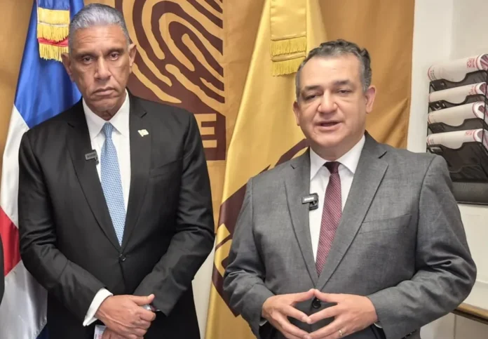 Cónsul dominicano gestiona nuevas oficinas JCE
