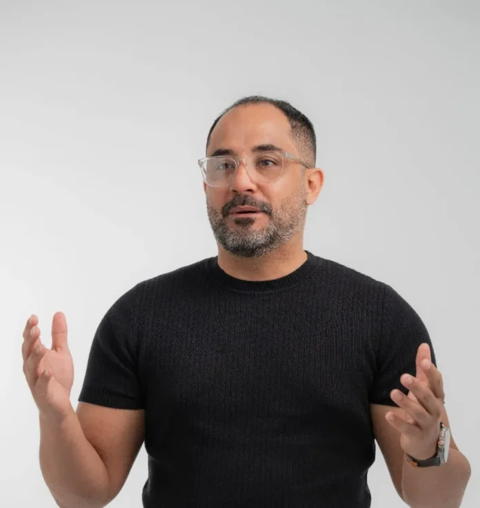 José González Díaz y finanzas digitales.