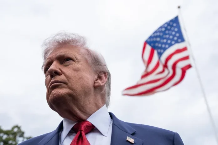 Trump espera respuesta de Irán sobre paz
