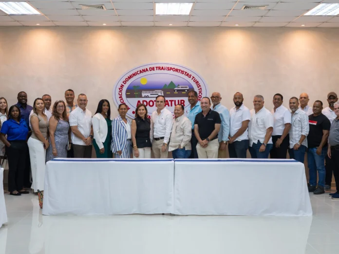 Alianza para transporte de estudiantes culturales