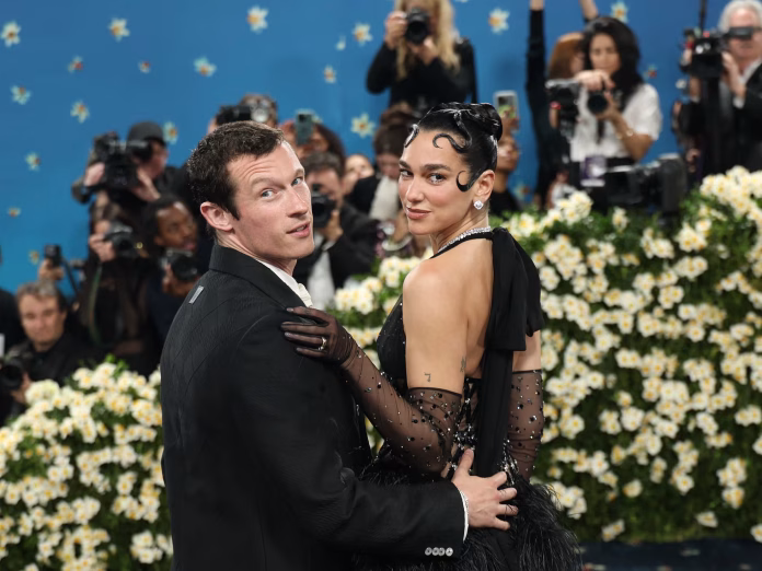 Dua Lipa y Callum Turner se casan.
