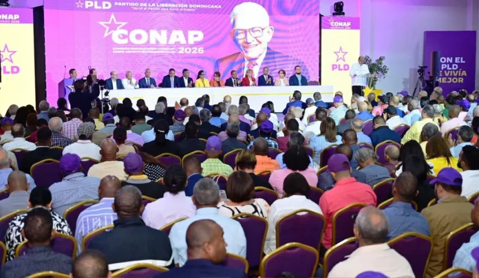 Danilo Medina en asamblea del PLD.
