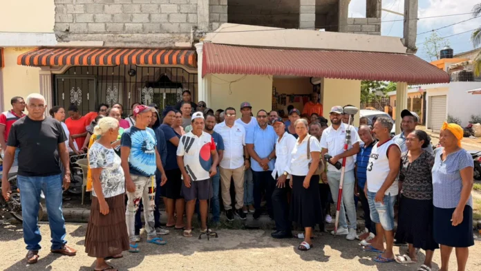 Diputado Jhon Contreras en Las Acacias.