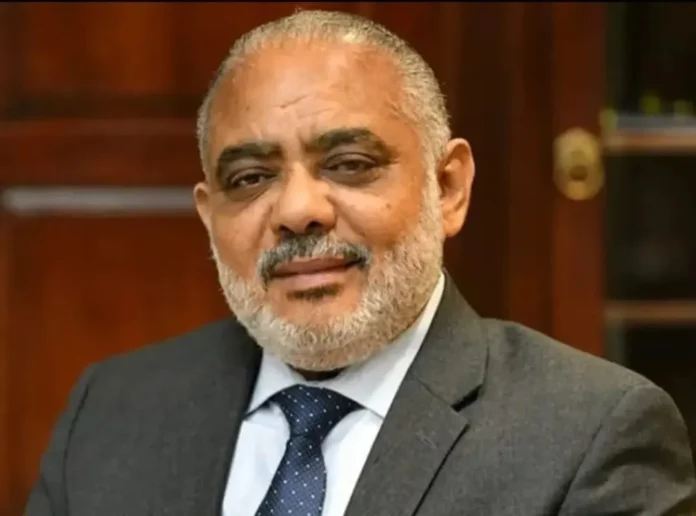 Teodoro Tejada comenta encuesta sobre obras viales.