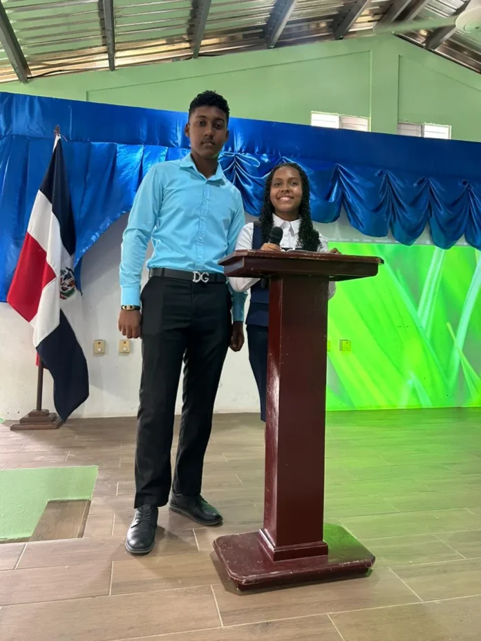 Feria de Emprendimiento en Politécnico Andrés Bremón