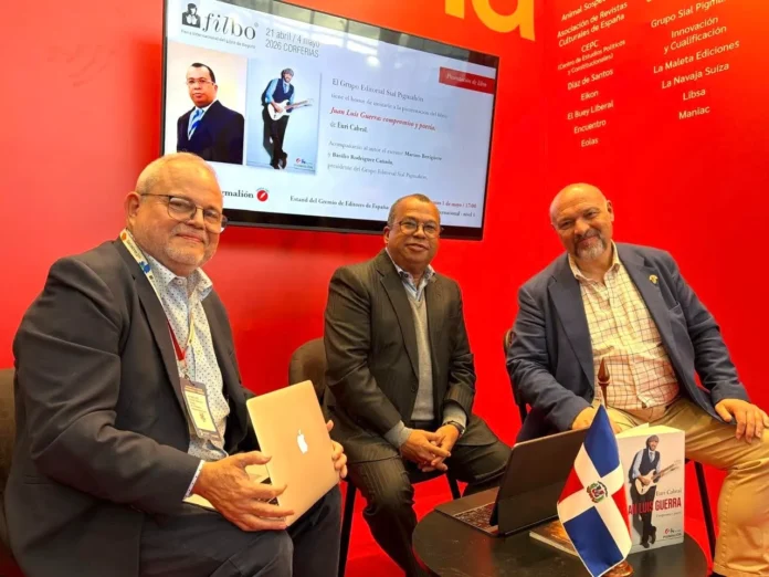 Euri Cabral presenta libro sobre Juan Luis Guerra