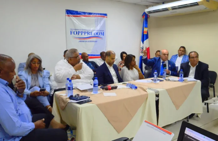FOPPPREDOM propone reorganizar gasto público político.