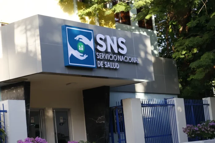 Rescisión de alianzas hospitalarias en 15 días.