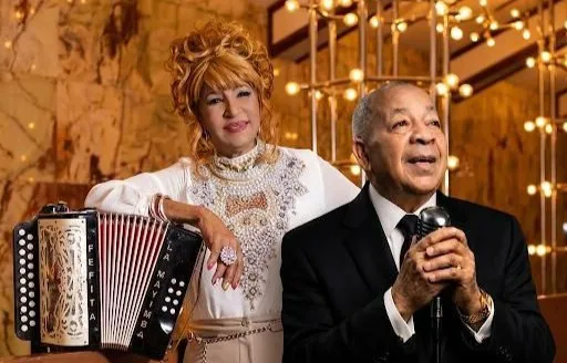 Fefita La Grande y Camboy Estévez en concierto