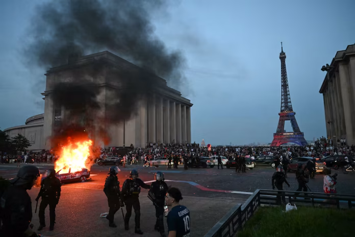 Festejos del PSG causan tragedia en París.
