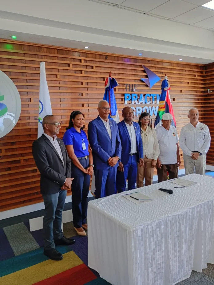 Acuerdo de cooperación entre veteranos y hospital.