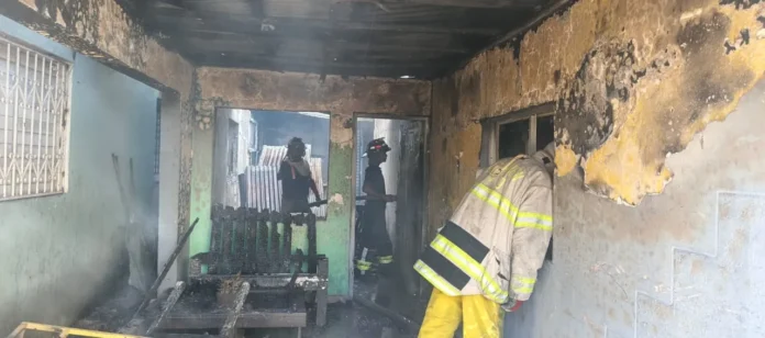 Incendio en vivienda de Conani, La Vega.