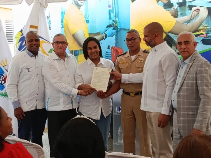 Taller móvil de electricidad en Neiba