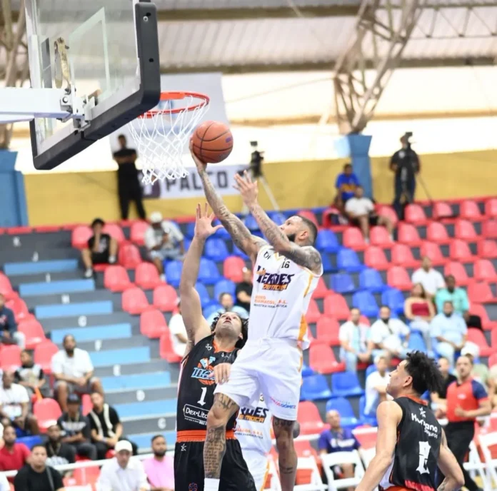 Héroes de Moca celebran victoria en LNB