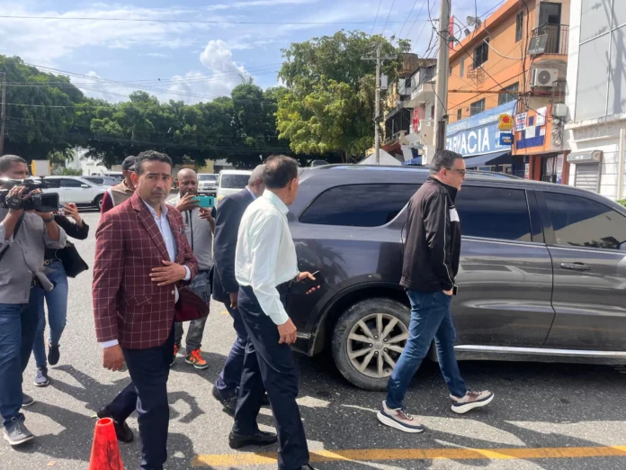 Jhossan Capell se entrega al Ministerio Público.