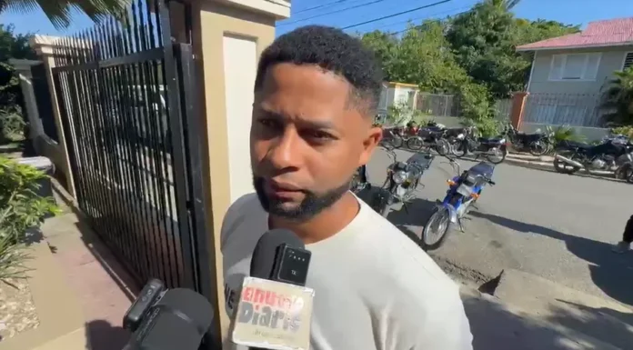 Joven se entrega tras herir a otro.