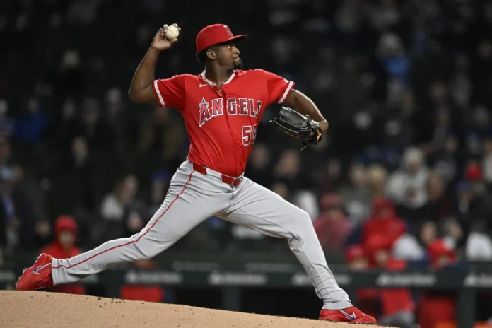 José Soriano, Lanzador del Mes en MLB.