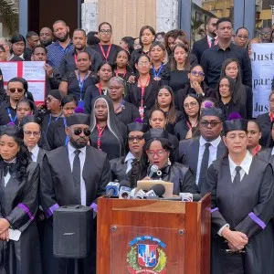 El 93% de dominicanos apoya presidenta mujer.