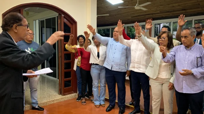 Gloria Furcal, nueva presidenta de ADOPA.