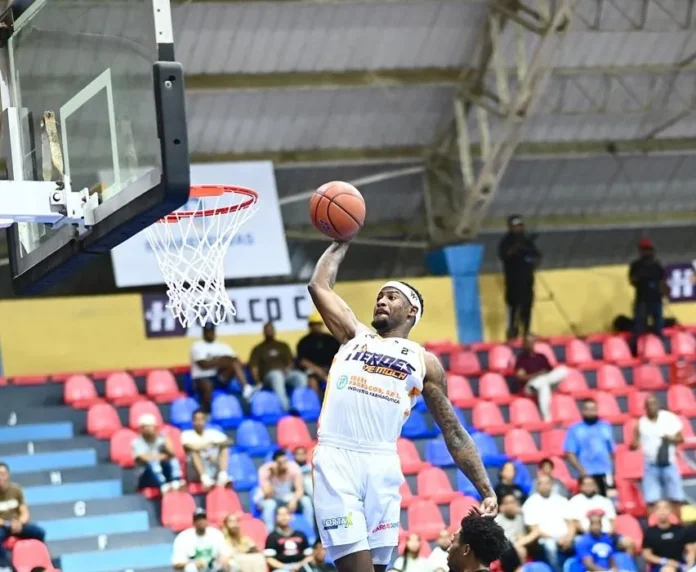 Héroes de Moca celebran victoria en LNB