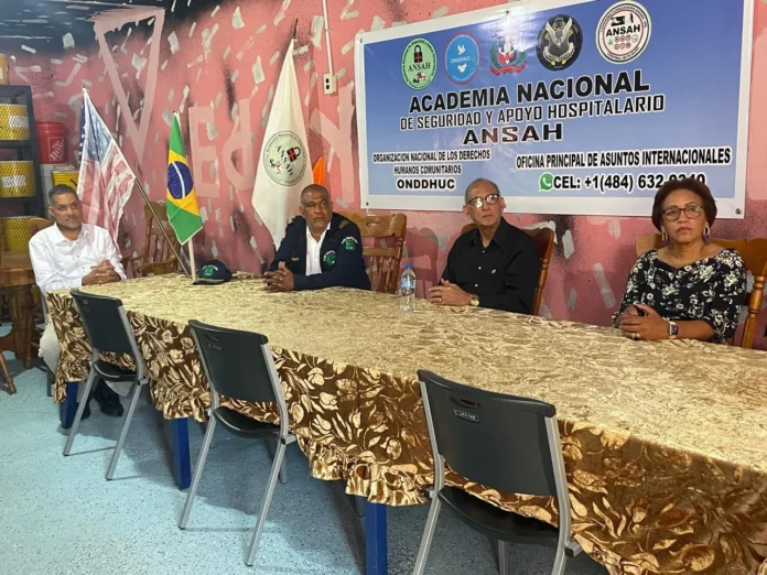 Inauguración de oficina Ansah en Los Guariacanos.