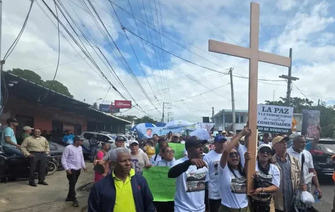 Marcha en La Vega contra la deforestación
