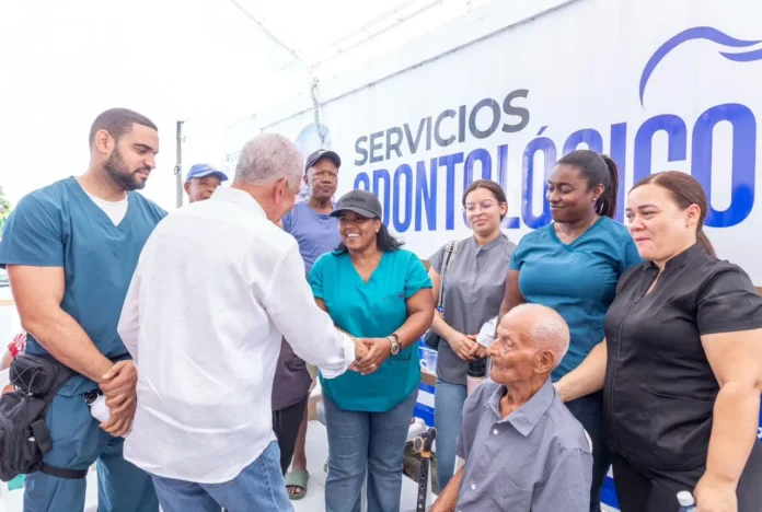 Atención médica gratuita en La Bija.