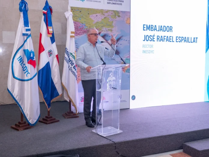 Curso de formación turística para diplomáticos.